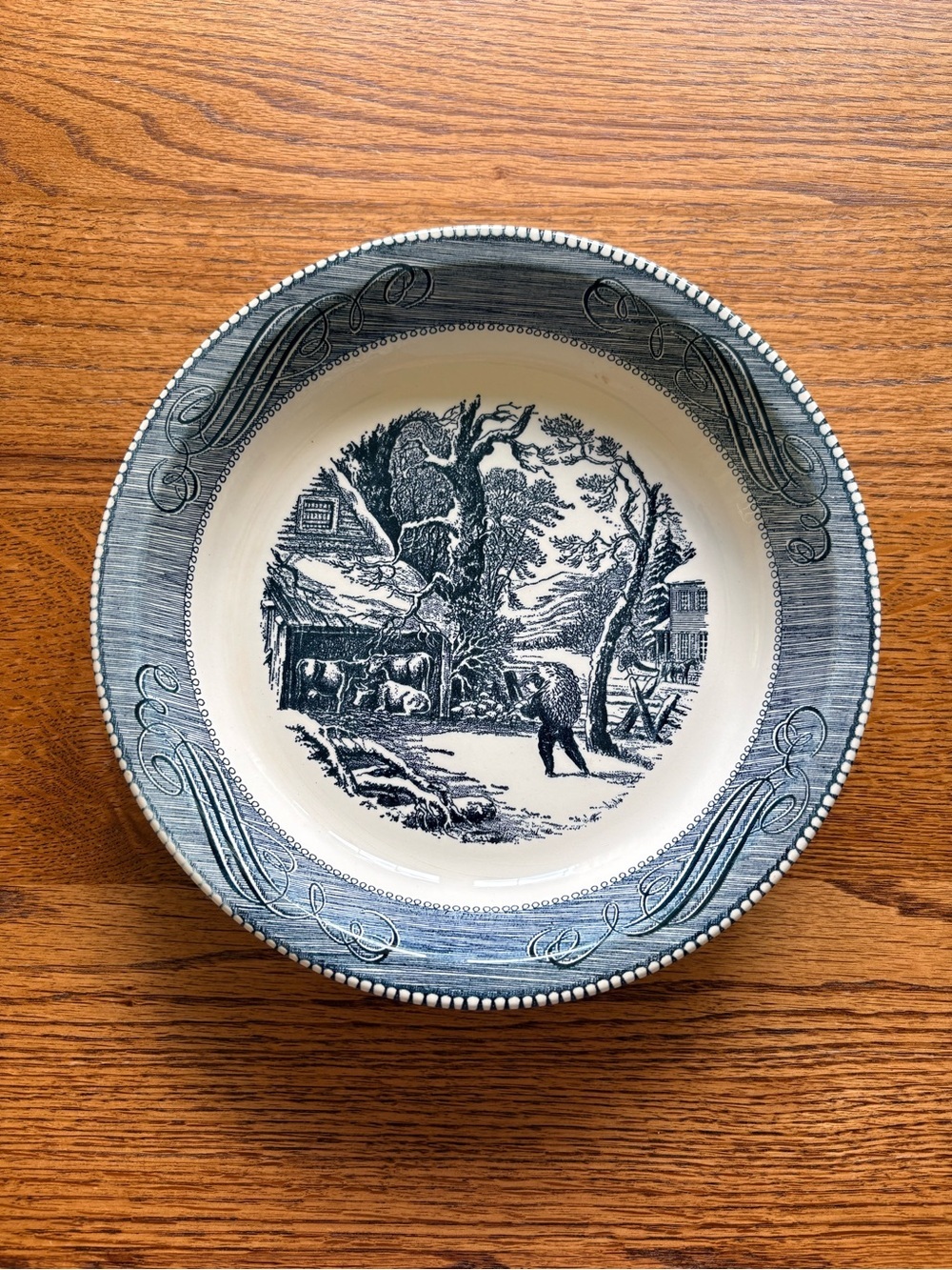 VTG Currier & Ives 10 inch pie plate- Snowy Morning